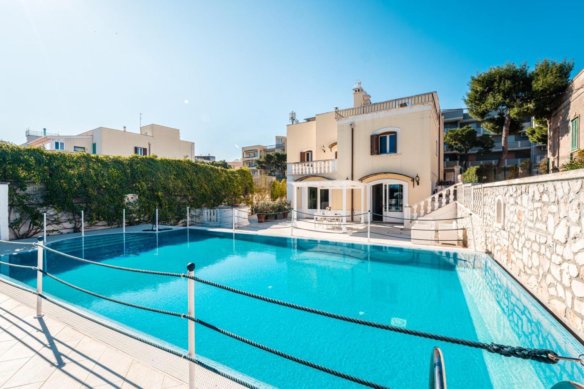 Villa Donna Franca By Sthey Monopoli Exteriör bild