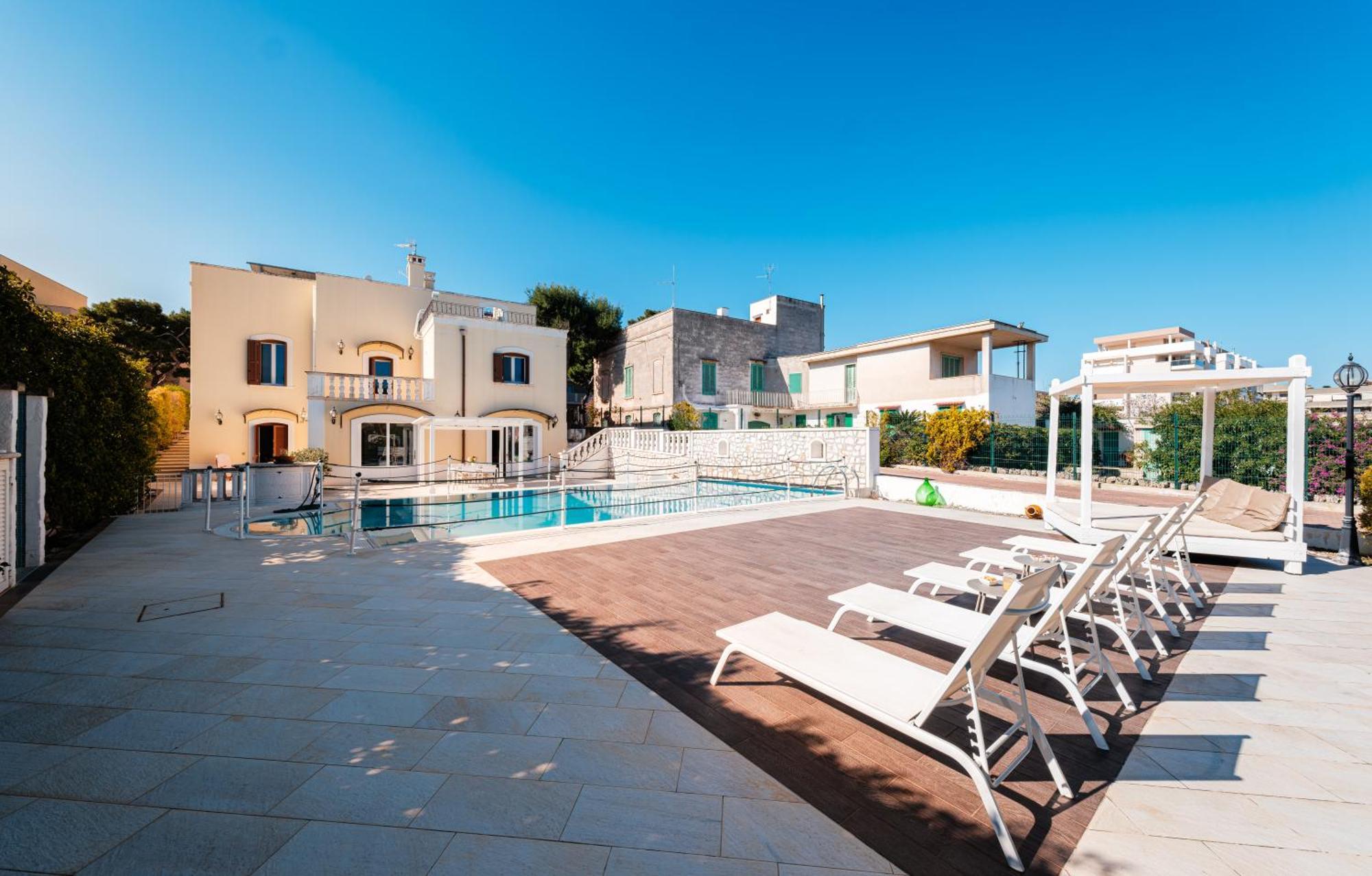 Villa Donna Franca By Sthey Monopoli Exteriör bild