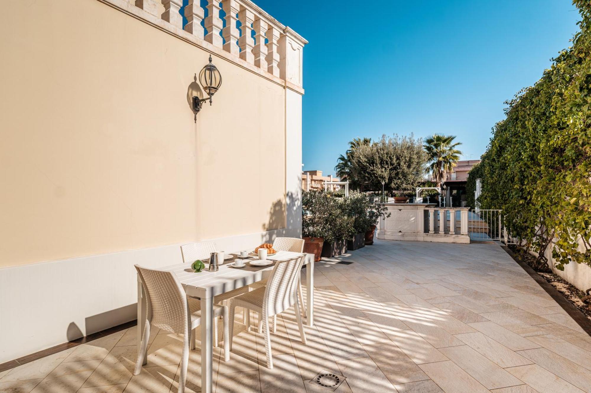 Villa Donna Franca By Sthey Monopoli Exteriör bild